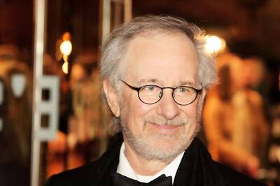 Steven Spielberg To Executive Produce Men In Black Spin off