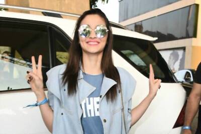 Alia Bhatt Keeps It Casual Yet Chic For Justin Bieber's Concert In Mumbai