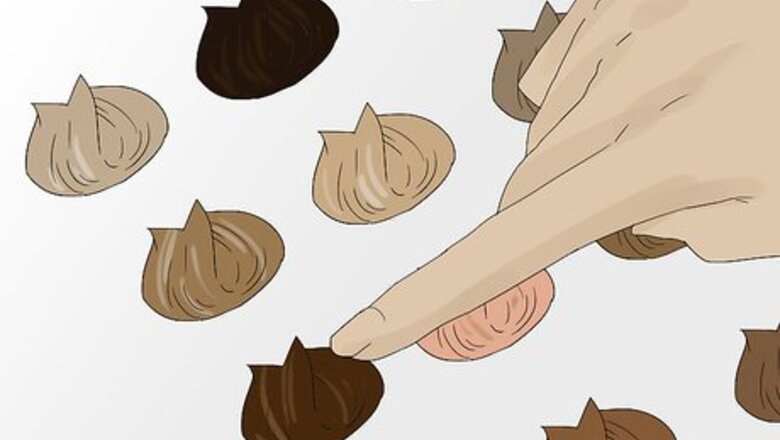 How to Lowlight Blonde Hair