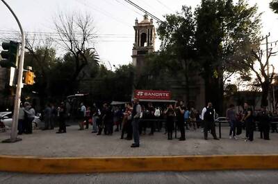Powerful 7.2 Earthquake Rocks Mexico, Minor Damage Reported