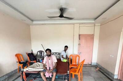 'No Clothes, No Home Food, Single Room, One Bed': BJP's WB Panchayat Poll Candidates in 'Safe House'