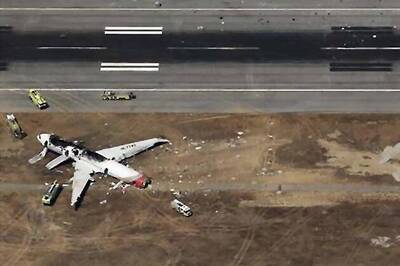 2 killed, many injured as Boeing 777 crashes, burns in San Francisco