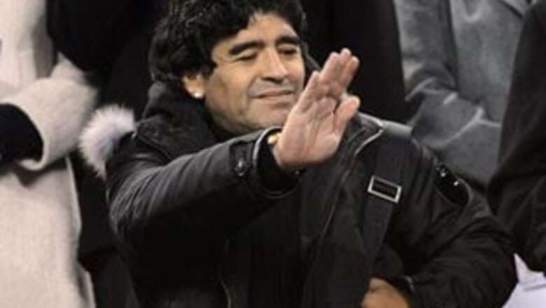 Maradona says he's better than Pele