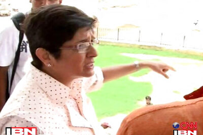 Kiran Bedi shares dais with Ramdev
