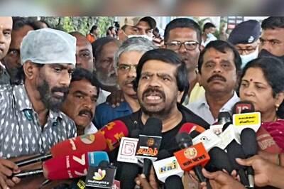 An Emotional T Rajendar Jets Off To US For Medical Treatment