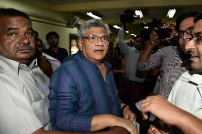 Sitaram Yechury Offered to Quit CPM Top Post Twice Over Weekend Amid Rift With Prakash Karat