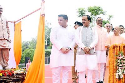 UP CM Yogi Adityanath Unveils Statue of Kalyan Singh as BJP Eyes Lodh Voters Ahead of 2024 Polls
