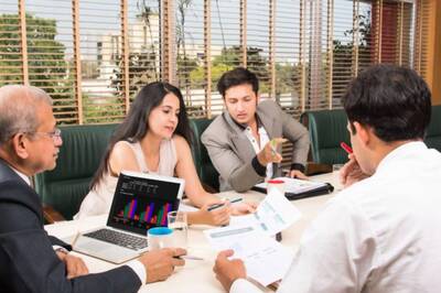 More Women Quit Jobs Under Great Resignation, India Needs Female-Friendly Workspaces: Survey