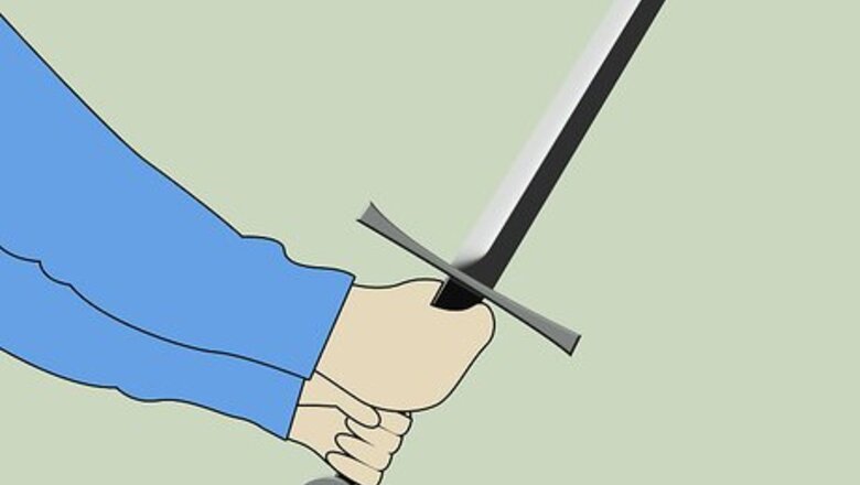 How to Use Any Two Handed Sword