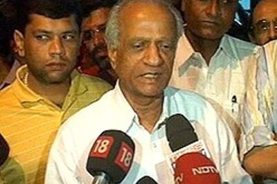 JD(S) to announce Karnataka Deputy CM on Nov 15