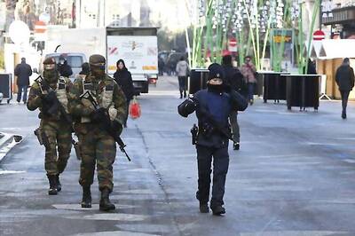 Army blows up suspect package at Brussels airport