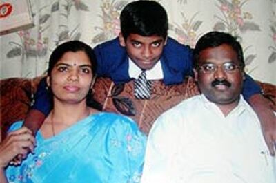 15-year-old 'surgeon' gets away