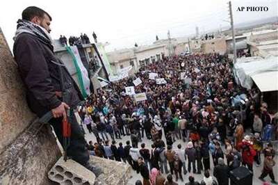 US signals possibility of arming Syrian rebels