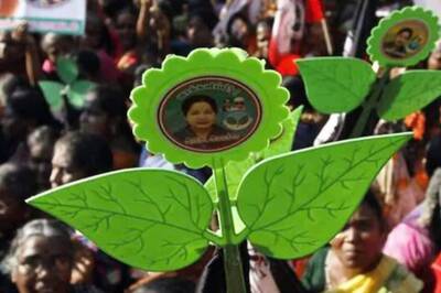 AIADMK's Palaniswami Removes Senior Leader Panrutty S Ramachandran from Party
