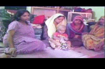 Mathura: National level fencing player allegedly pushed out of train by Railway police officers, dies