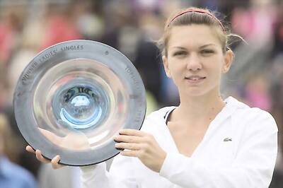Simona Halep beats Kirsten Flipkens to win Topshelf Open