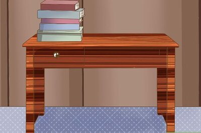 How to Decorate Your Desk