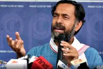 I Feel Ashamed, Take Responsibility: Yogendra Yadav on Violence During Farmers' Tractor Rally