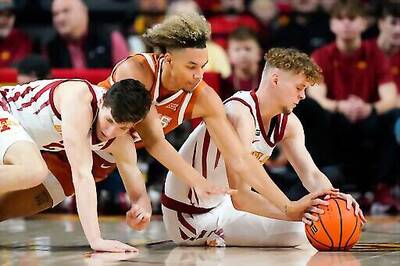 Kalscheur Leads No. 15 Iowa State Past No. 21 Texas, 79-70