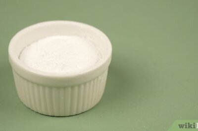 DIY Glow-in-the-Dark Paint