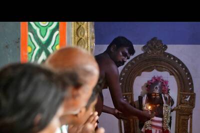 Divine Intervention? Thief Returns Mangalsutra Stolen from K’taka Temple With Rs 101 Penalty