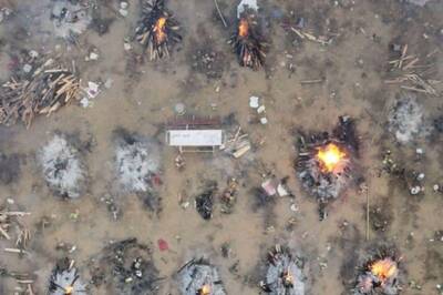 'Many Lives Could've Been Saved': Parl Panel Pulls Up Govt for Not Acting On Time During 2nd Covid Wave