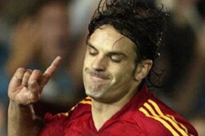 Spain names squad, Morientes missing