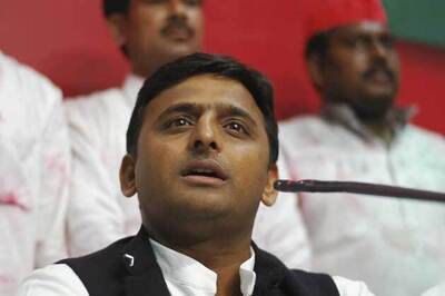 UP CM warns of stern measures against police harassment