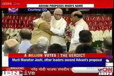 I always have tears in my eyes when I get emotional: LK Advani