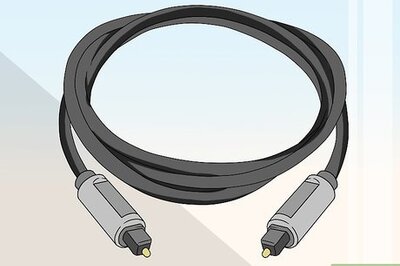 How to connect Speakers to a PS4