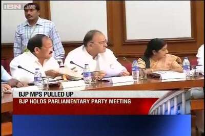 BJP holds Parliamentary party meet to discuss bills