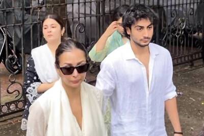 Malaika Arora Gets Consoled By Son Arhaan Ahead of Father Anil Mehta's Last Rites | Watch