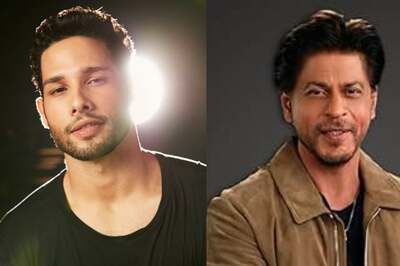Siddhant Chaturvedi Recalls Bumping Into SRK At Club: 'He Asked Us To Come To Mannat But I...'