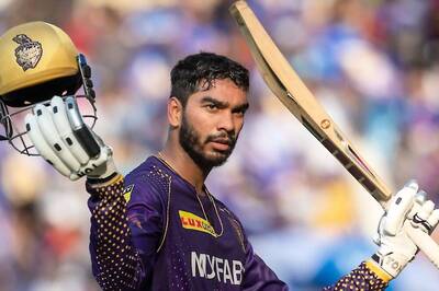 Abhishek Nayar Praises 'Versatile' Venkatesh Iyer