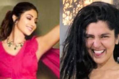 Shilpa Shetty Visits Mata Vaishno Devi Shrine; Nidhi Bhanushali's Dance Video Goes Viral