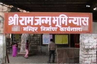 VHP Chief Visits Ayodhya, Says Ram Temple Will be Reality Soon