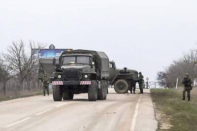 Ukraine puts forces on combat alert, warns of war