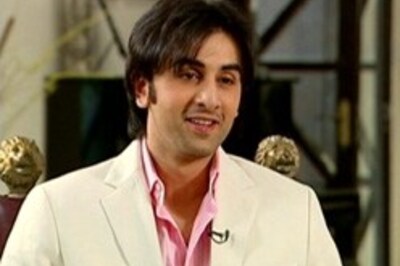 I would love to woo Dimple Kapadia on-screen: Ranbir