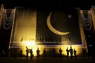 Pak Bars TV Anchors from Giving 'Opinions' During Shows; Limits Role to 'Moderator'