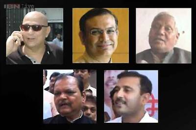 LS polls: Multi-cornered contest makes it tough for Jharkhand veterans