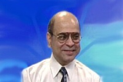 It's not bull mkt correction: Analysts