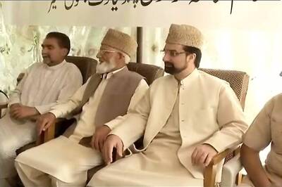 Day After Centre's Kashmir Outreach, Separatists Call for Shutdown on October 27