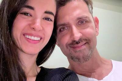 Hrithik Roshan to Marry Girlfriend Saba Azad in November 2023, Viral Tweet Claims