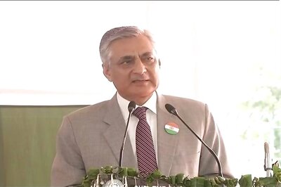 Urdu Poetry Done Wonders to Calm Hearts in Violence-Hit Valley: CJI