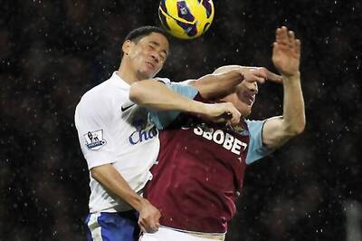 Everton beat 10-man West Ham 2-1 in EPL clash