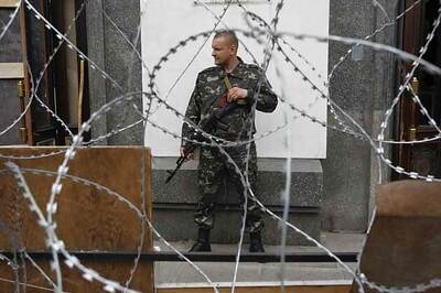 Ukraine President offers cease-fire to allow pro-Russian separatists
