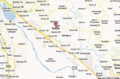 Woman stabbed 27 times in Noida, husband questioned by police