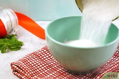 How to Make Peppermint Sugar Scrub