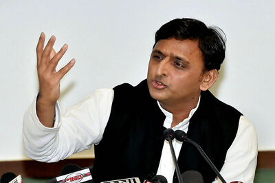 Kids Being Killed by Stray Dogs in Sitapur, But UP Govt Busy Boasting About Encounters: Akhilesh