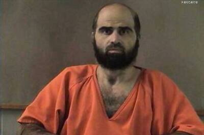 Jury begins deliberating life or death for Fort Hood shooter
